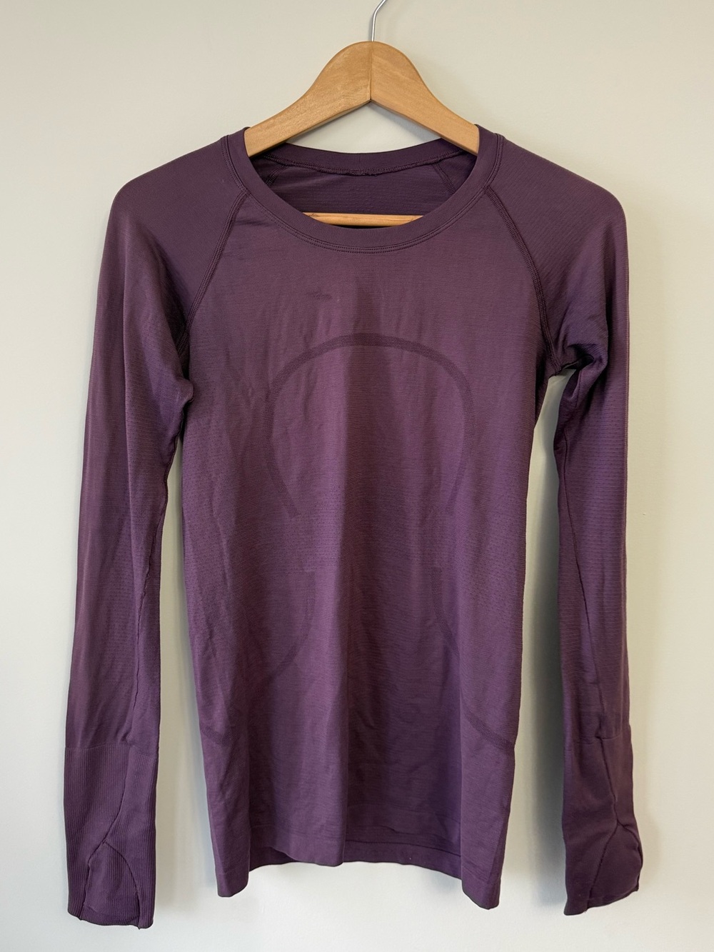 (4) Lululemon Long Sleeve Purple Women's Active Top